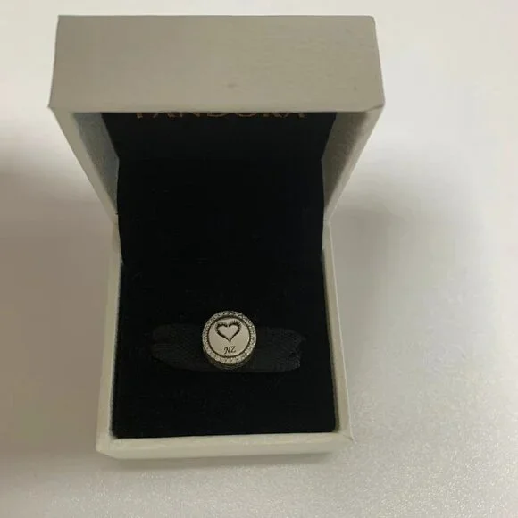 Pandora New Zealand Kiwi & Fern Gift Exclusive Dangle Charm NZ Bead Pendant - Picture 3 of 4